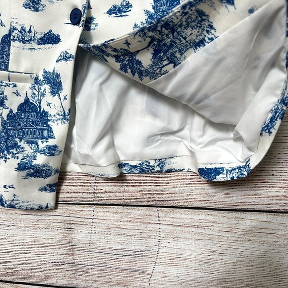 Commense Women’s Sleeveless Toile Print Vest Size L Blue Cream Button Front NWT - Picture 8 of 12